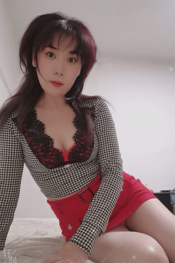 Asian Girl Lili