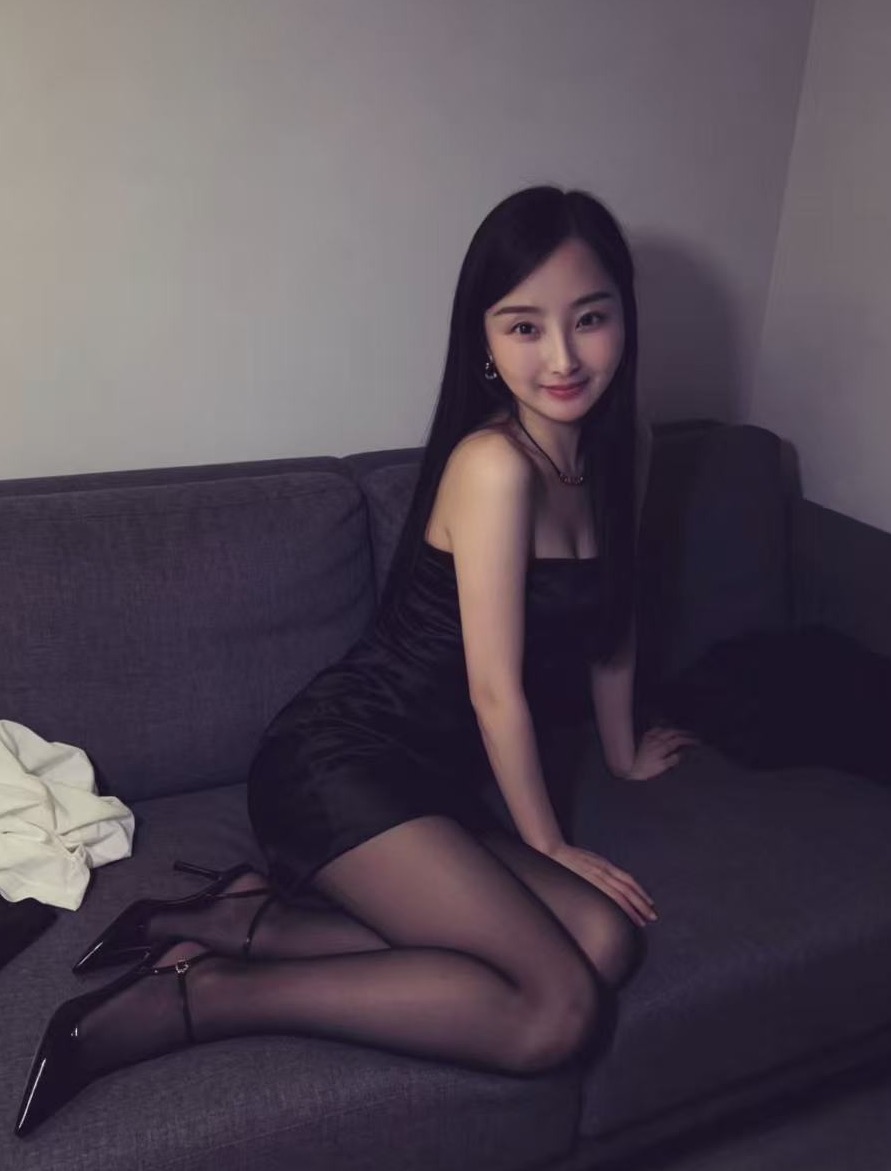 Asian Girl XiaoXiao